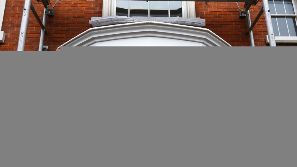 Bay Windows Kentish Town